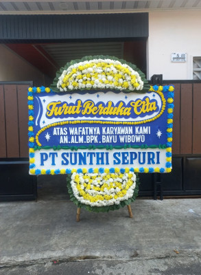 Papan Bunga Duka di Puteri Betung
